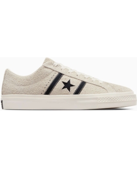 BOTY CONVERSE ONE STAR...