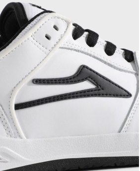 BOTY LAKAI Telford Low