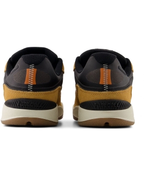 BOTY NEW BALANCE NM1010V1