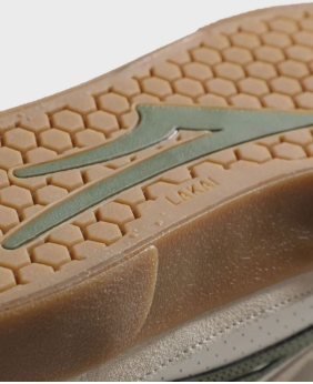 BOTY LAKAI Cambridge