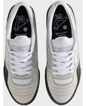 BOTY LAKAI Cambridge Elite