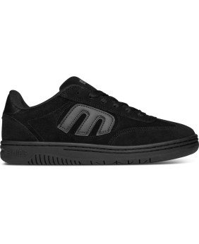 BOTY ETNIES Locut