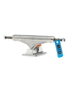 SK8 TRUCKY INDEPENDENT 139 Polished Mid